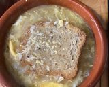 Foto del paso 5 de la receta: Sopa de Cebolla (cocina francesa)