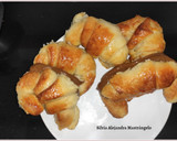 Foto del paso 6 de la receta: Medialunas de manteca