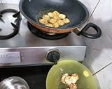 A picture of step 5 of Masala Banana Chips.