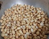 શીંગ ની ચીકી (Peanuts Chikki Recipe In Gujarati) રેસીપી સ્ટેપ1ફોટો