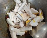 A picture of step 3 of Arbi Spices.