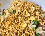 Foto langkah ke 4 dari resep Mie Goreng ala Resto.
