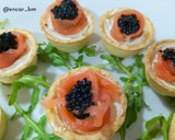 Foto del paso 4 de la receta: Tartaletas de mousse de bacalao con salmón y sucedáneo de caviar