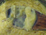 Polenta de harina de maíz con 1/2 pechuga de pollo asado y algo +