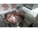 Foto del paso 1 de la receta: Tostadas de pata