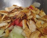 Foto del passaggio 6 della ricetta Insalata di barattiere e pollo aromatico