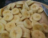 A picture of step 3 of Banana and Coconut Sweet Soup (Chè Chuối).