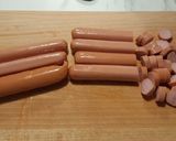 Bacon, virsli karikákkal és krumplipürével recept fázis 1 fotója