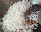 Foto langkah ke 4 dari resep Nasi Goreng Oriental.