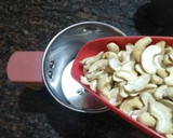 முந்திரி கேக்(காஜு கட்லி (Kaju kathli recipe in tamil) ரெசிபி ஸ்டேப் 1 புகைப்படம்