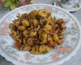 Foto langkah ke 9 dari resep Sambal Teri Pisang Muda.