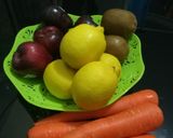 Foto langkah ke 1 dari resep Tips mengurangi pestisida dan binatang kecil di Sayur & Buah.