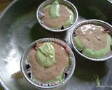 Foto langkah ke 6 dari resep Bolu kukus coklat Pandan.