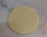 A picture of step 5 of Royal Sweet Samose.