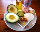 Foto del paso 1 de la receta Aguacates rellenos con mozzarella y nueces