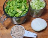 Foto del paso 1 de la receta: Sopa de apio y cebada perla