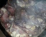 Foto del paso 2 de la receta: Pollo con papas a las hierbas, especias y vino tinto