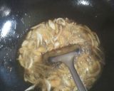 Foto langkah ke 5 dari resep Ayam goreng saos mentega.