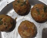 A picture of step 3 of Chicken cheese balls.
