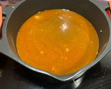 Foto del paso 3 de la receta: Arroz con calamares en su tinta de lata