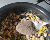 A picture of step 3 of Chicken Clear Soup.