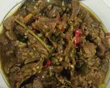 Foto langkah ke 7 dari resep Tumis daging cabe hijau.