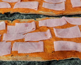 Foto del paso 2 de la receta: Coca de pan de aceite y sobrasada