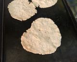 Foto del paso 3 de la receta: Tortilla de avena con ajo