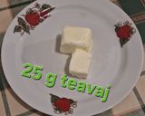 Tejbegríz gombóc 🥛🥚🥛🍊🫐(aszalt vörös áfonyával) recept fázis 2 fotója