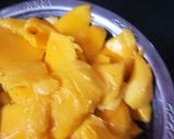 A picture of step 1 of Mango Besan Burfi.
