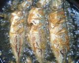Foto langkah ke 4 dari resep Ikan Goreng Ketumbar.