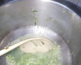 A picture of step 1 of Haray lehsan wali Karhi aur bajray ki roti.
