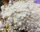 A picture of step 4 of Onion, Potato mix Pakoray.