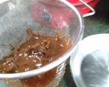 A picture of step 3 of Tamaind banana chatani.