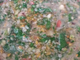 Sopa de verduras con carcasa de pollo