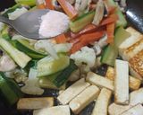 A picture of step 3 of Stir fry veggies.