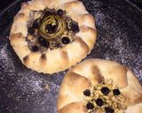 Foto del paso 6 de la receta: Tarta de manzana, arándanos, pasas de uva y nuez