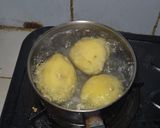 Foto langkah ke 1 dari resep Hash brown simpel 3 bahan sederhana.
