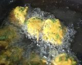 A picture of step 7 of Potato And Spinach Fritters.