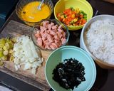 Foto langkah ke 1 dari resep Kimbab nasi goreng sosis.