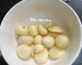 Hình bước làm 2 của món Ngó Môn Xào Tỏi