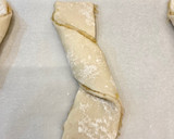 Foto del paso 7 de la receta: Lazos de hojaldre rellenos con cabello de ángel