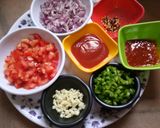 A picture of step 1 of Mexican salsa sauce.