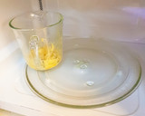 Foto del paso 2 de la receta: Mug Cake de Coco con Arándanos