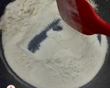 A picture of step 1 of Strawberry Ice Cream.