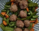 Foto langkah ke 1 dari resep Sup Baso Bening.