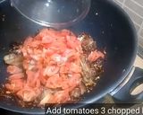 A picture of step 2 of Chicken yakhni pulao.