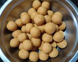 Foto langkah ke 2 dari resep Bubur Candil Ubi Kuning/Kolak Biji Salak.