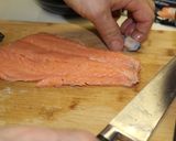 Une image de l'étape 4 de Saumon et des Crevettes au Citron et Curry.