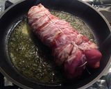 A picture of step 2 of Roast Beef with Caramelized Onions.